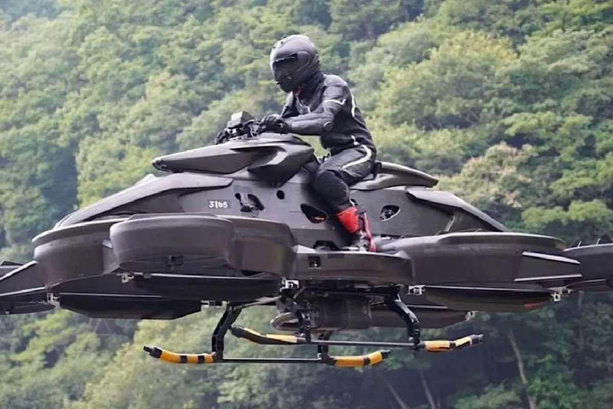 (ویدئو) عرضه اولین موتورسیکلت پرنده جهان در آمریکا