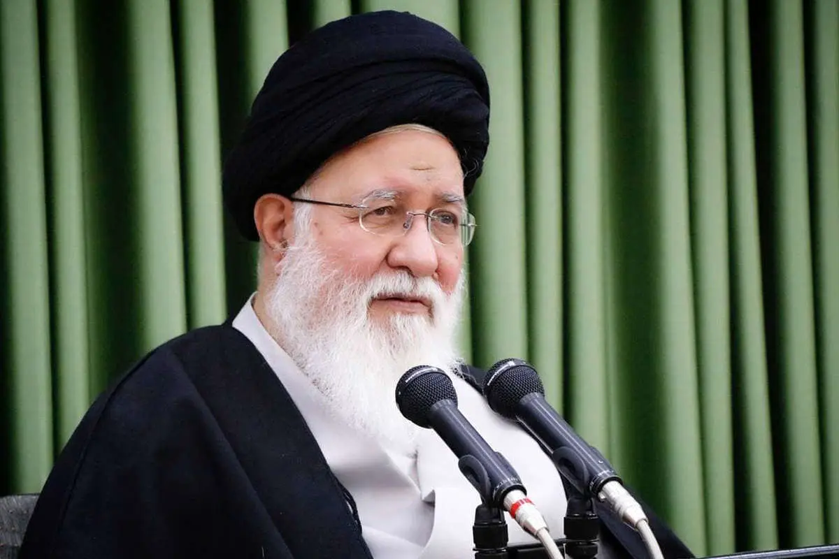 علم الهدی: رضا پهلوی و عباس عبدی پیشنهاد رفراندوم میدهند