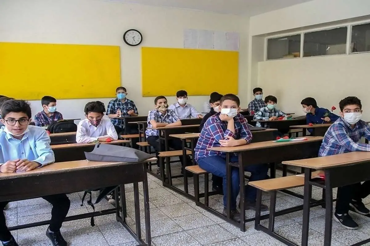 (ویدئو) آموزش و پرورش: واکسیناسیون دانش آموزان اجباری نیست