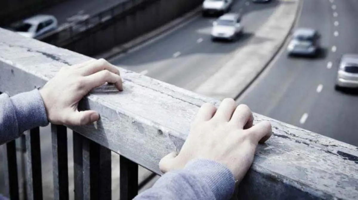 چند توصیه برای کمک به افراد در معرض خودکشی