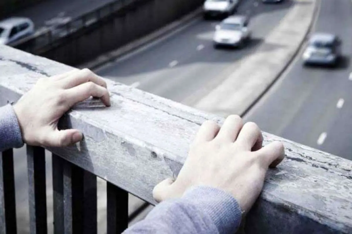 چند توصیه برای کمک به افراد در معرض خودکشی