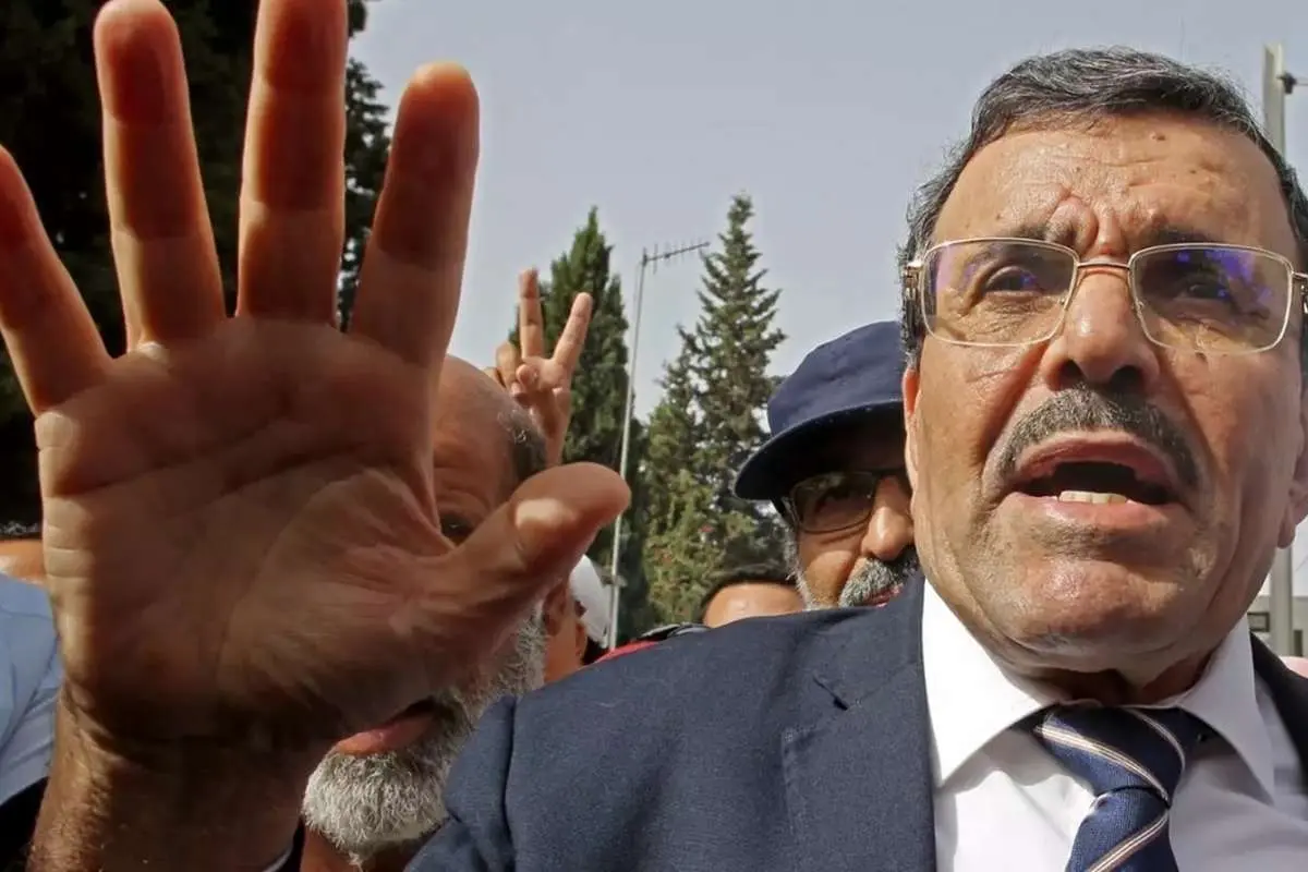 (ویدئو) نخست وزیر سابق تونس بازداشت شد