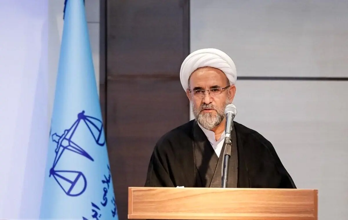 «نباید به خاطر مهسا امینی اصل نظام را هدف قرار داد»