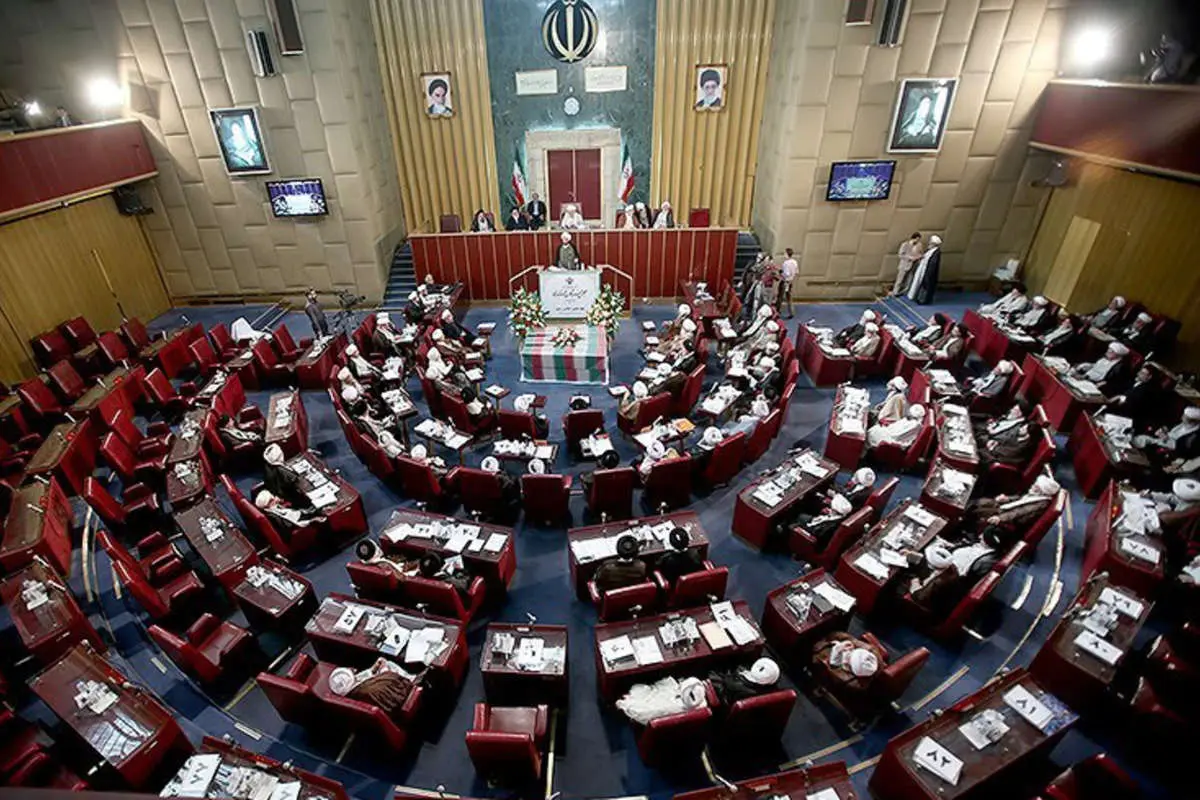 مجلس خبرگان: شبههافکنی درباره آینده رهبری بیمعناست