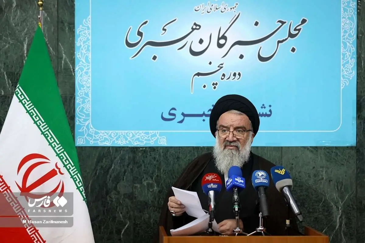 احمد خاتمی: شاخص‌های رهبری را در کمیسیون تحقیقات نوشته‌ایم