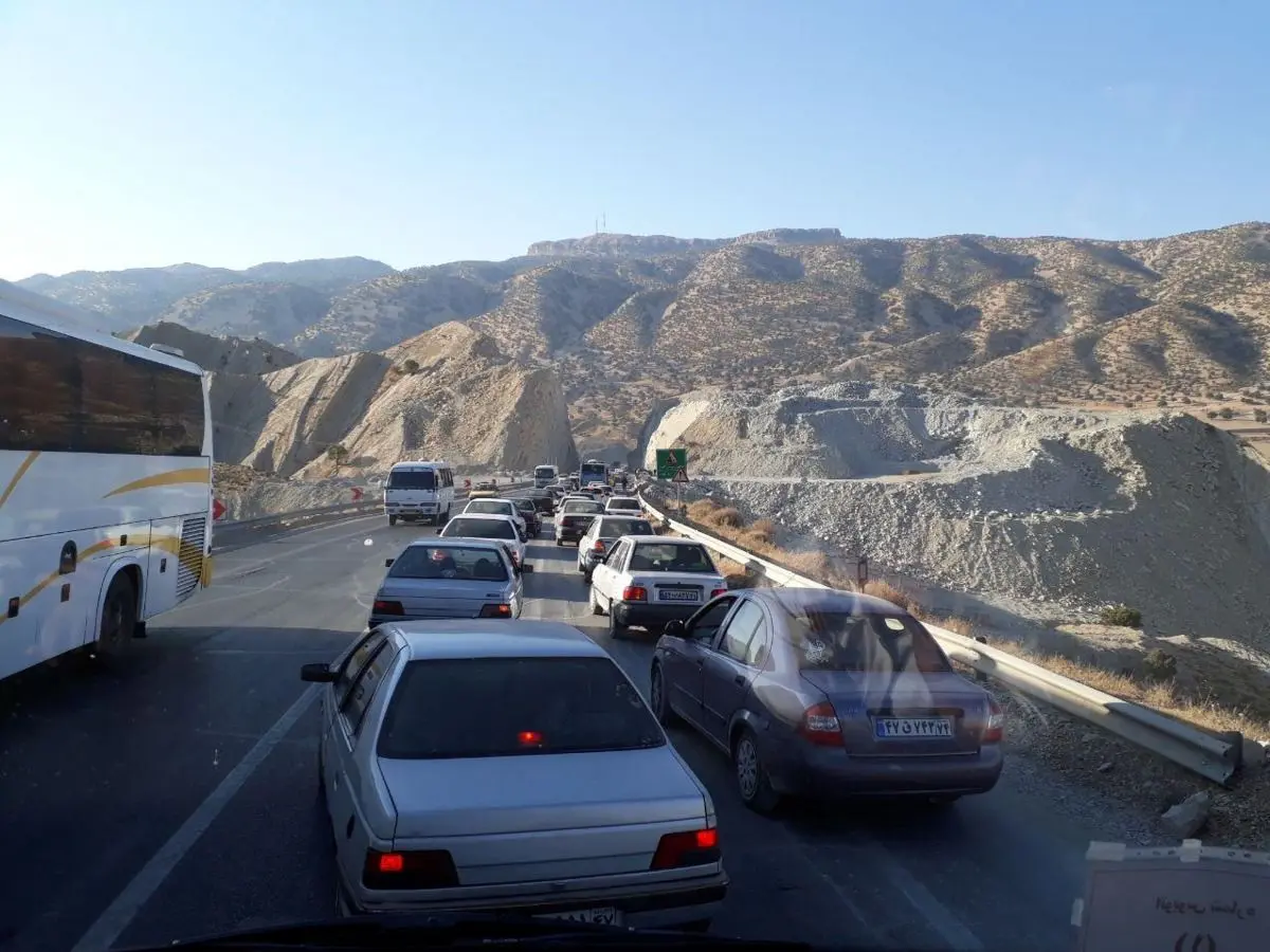 ترافیک پرحجم در محور‌های منتهی به خوزستان