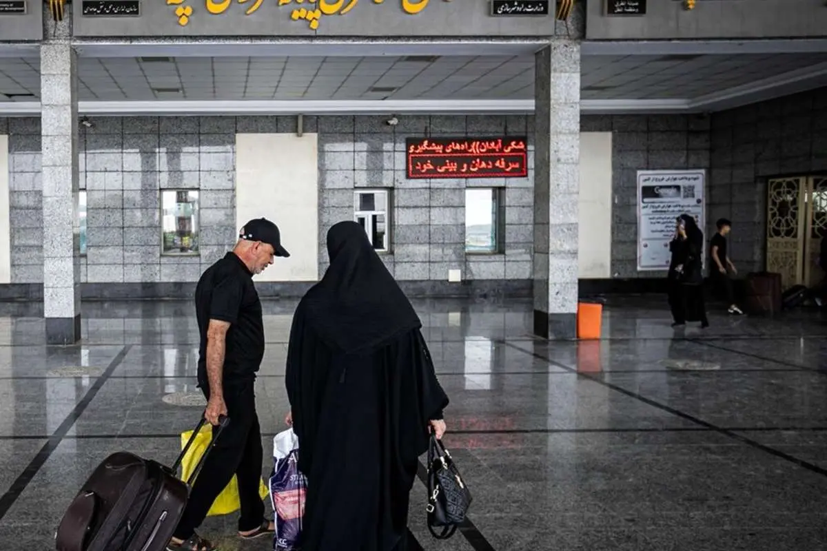 عبور زایران اربعین از پایانههای مرزی شلمچه و چذابه متوقف شد