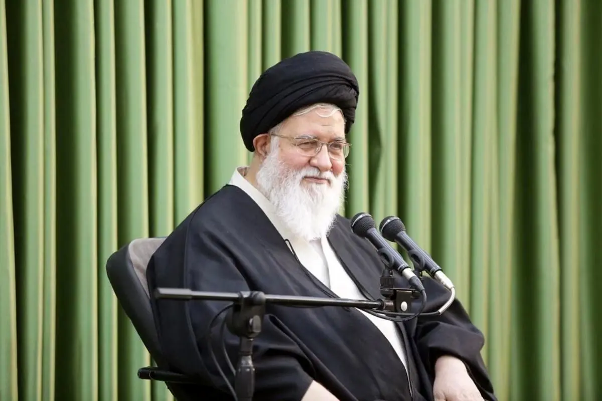 علم الهدی: با دعوا و یقه‌گیری نمی‌توان مسائل اندیشه‌ای را حل کرد