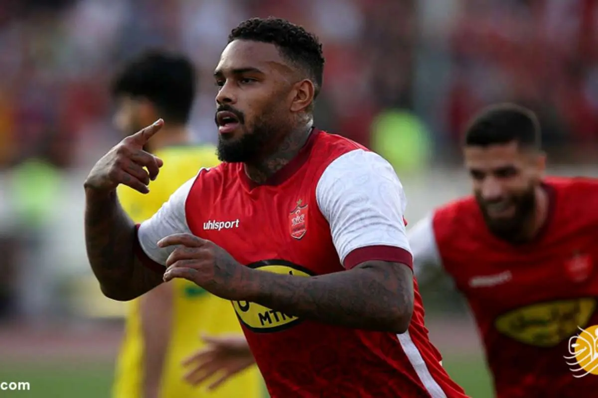 مژده به هواداران پرسپولیس: نگران دستمزد لوکادیا نباشید!