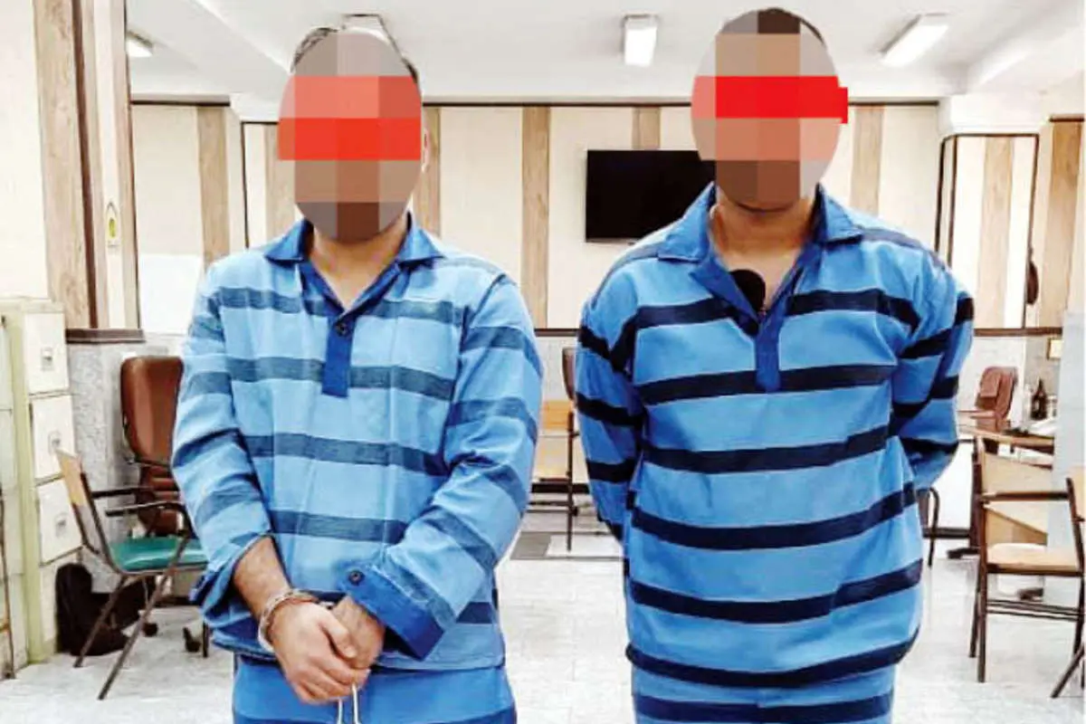 دستگیری ۲ زورگیر در محله نازیآباد؛ کشف قمه نیممتری از متهمان