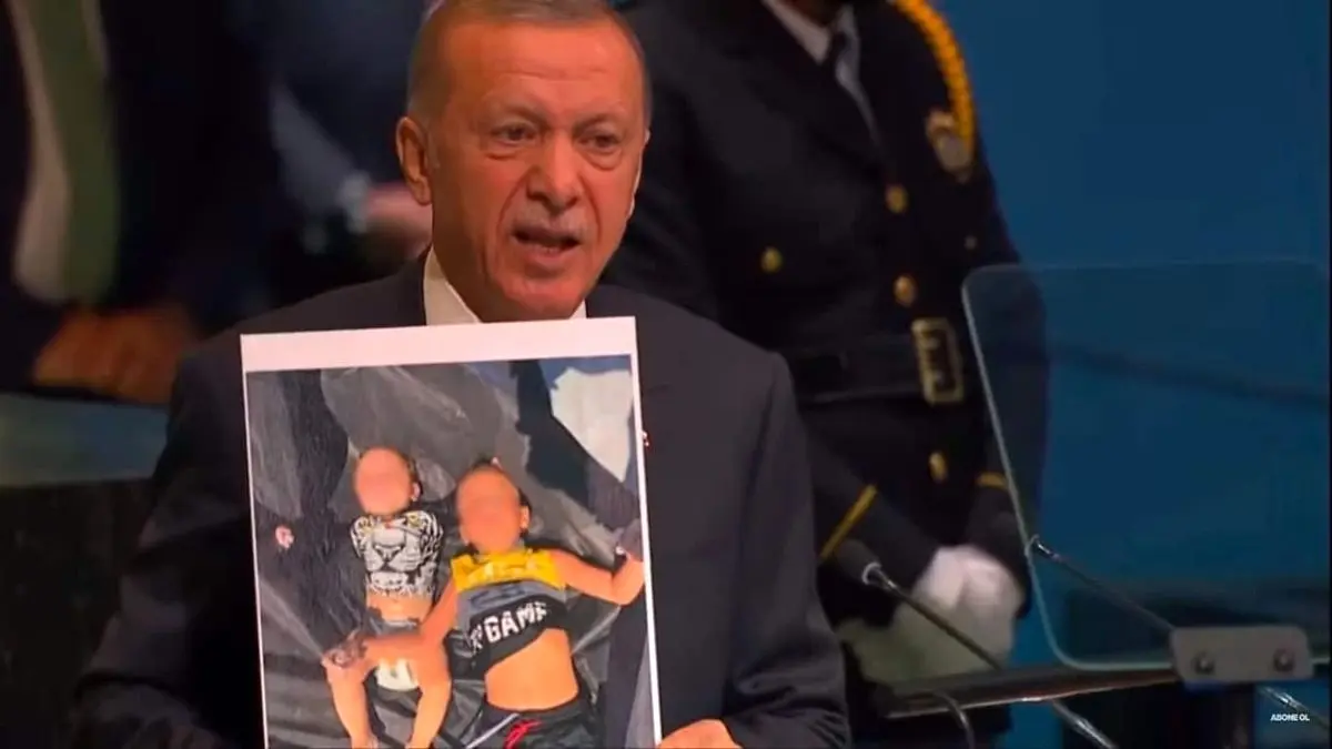 (ویدئو) اردوغان هم در سخنرانی سازمان ملل عکس نشان داد