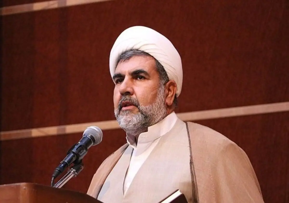 «نمی‌توانیم به پلیس بگوییم با افراد بی‌حجاب برخورد نکند»