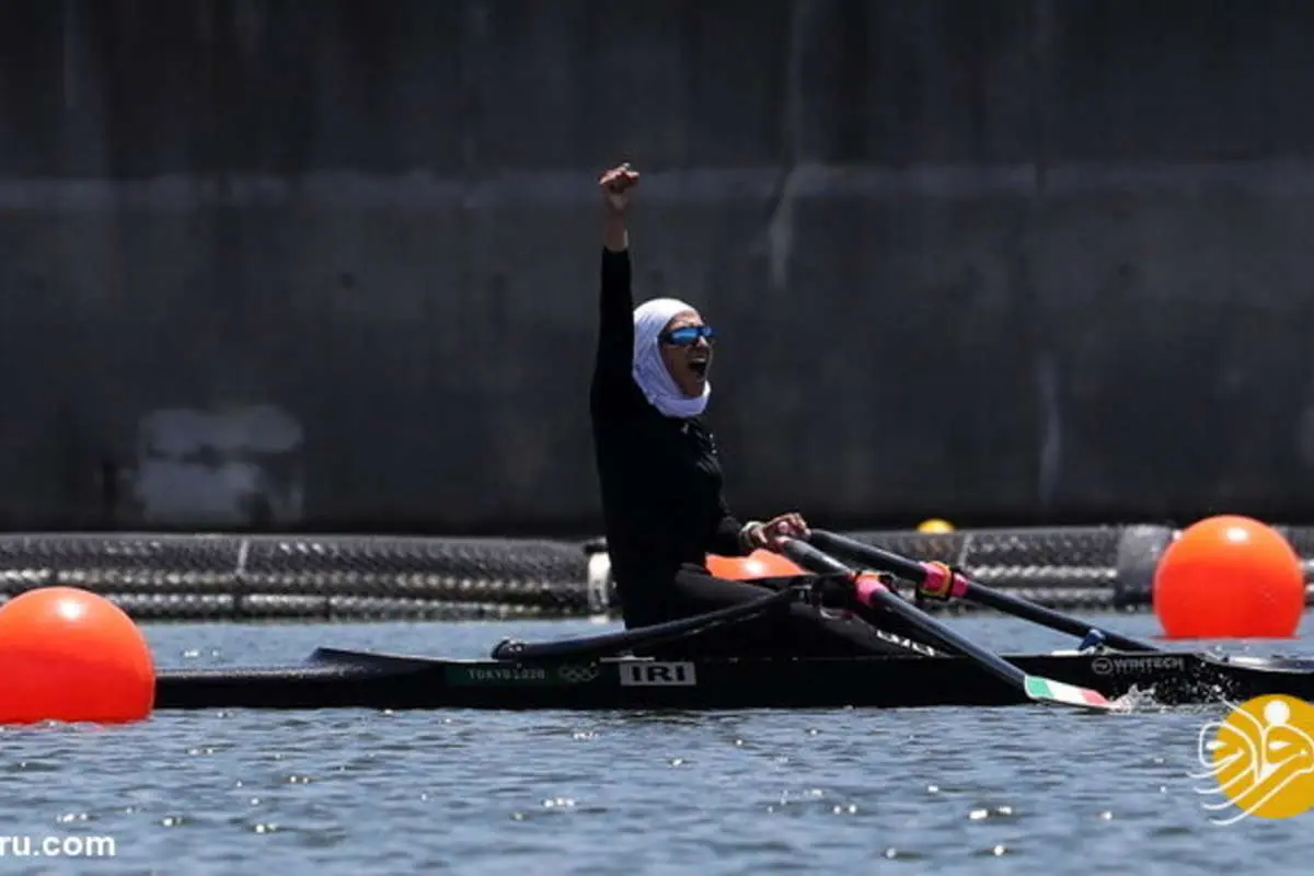 تاریخ سازی نازنین ملایی در رویینگ قهرمانی جهان