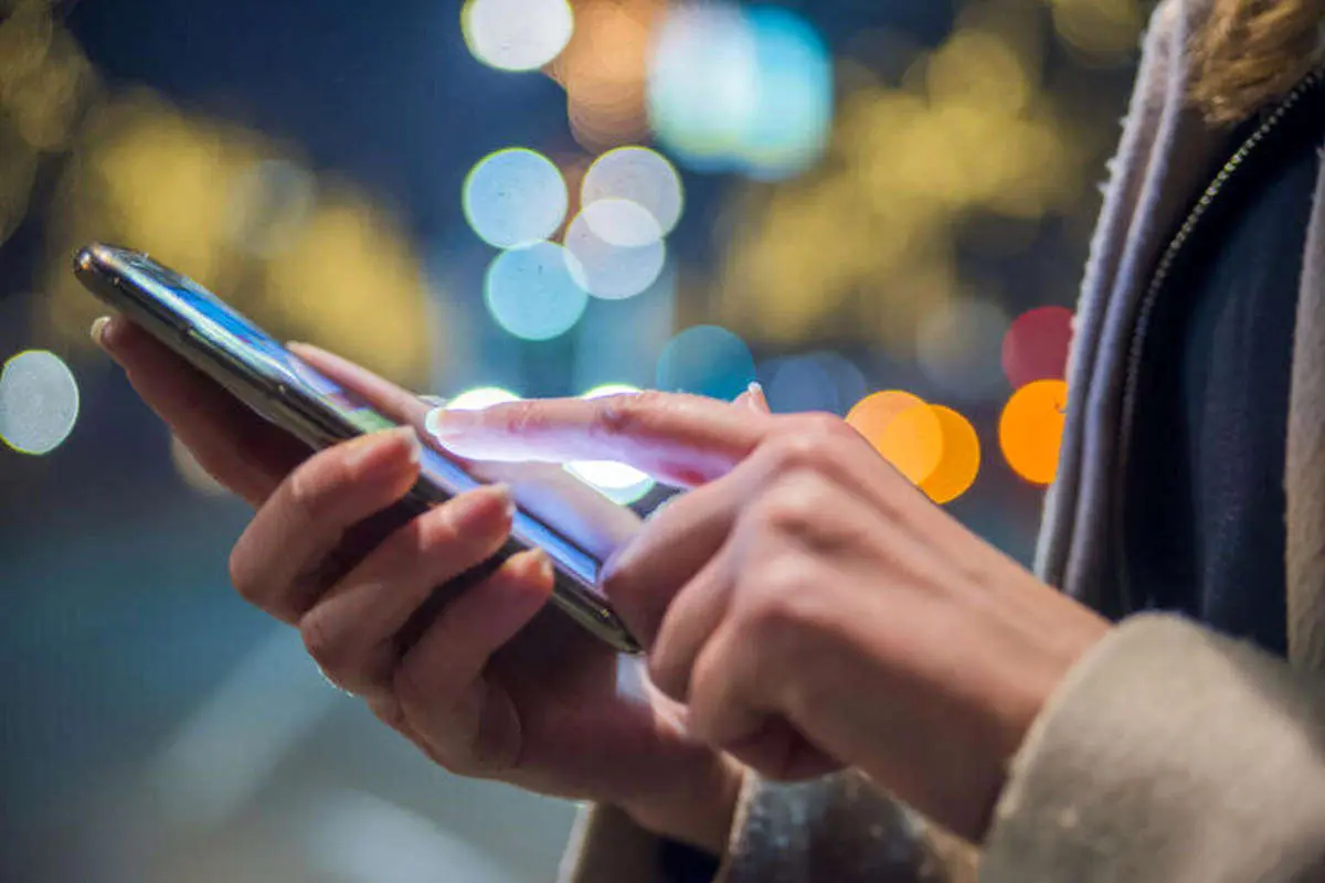 صفر شدن بدهی مشترکان موبایل؛ همراه اول هم هک شد؟