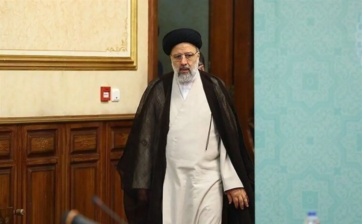 عیادت رئیس‌جمهور از برخی مجروحین حوادث اخیر