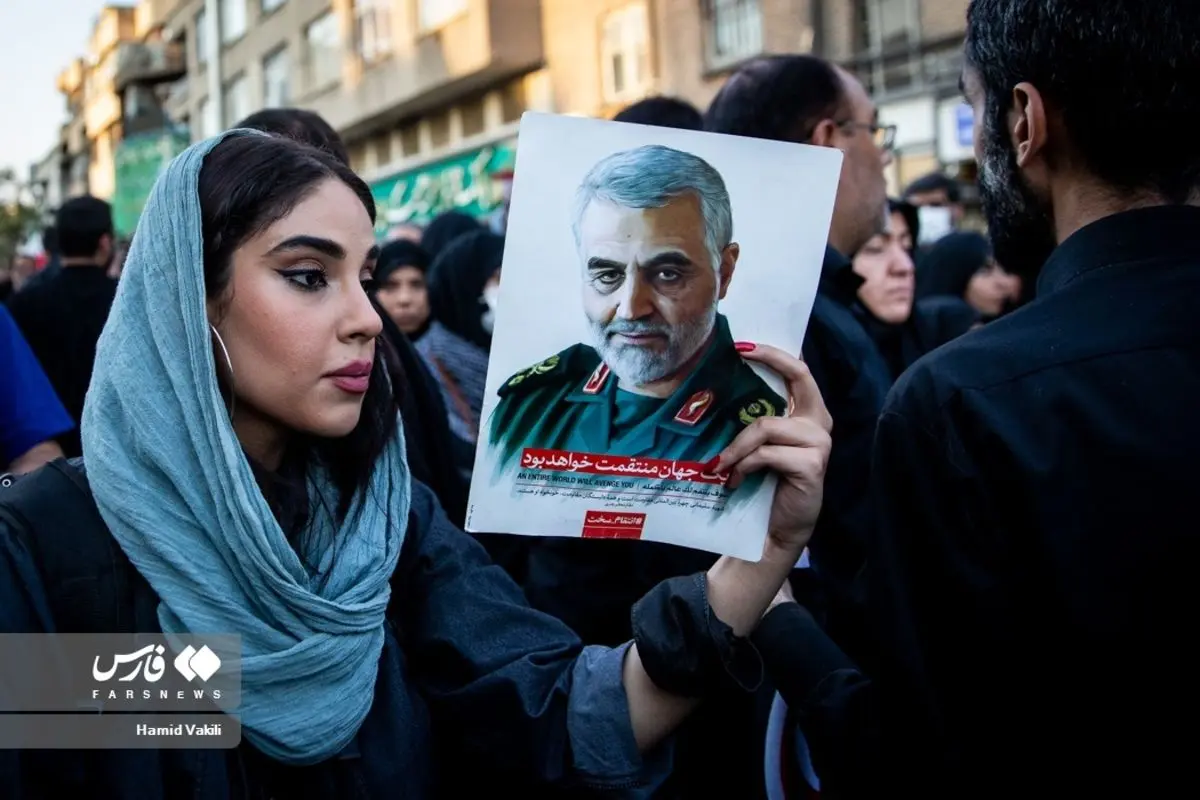 (تصاویر) حاشیه‌هایی از اجتماع «امت رسول الله» در میدان انقلاب