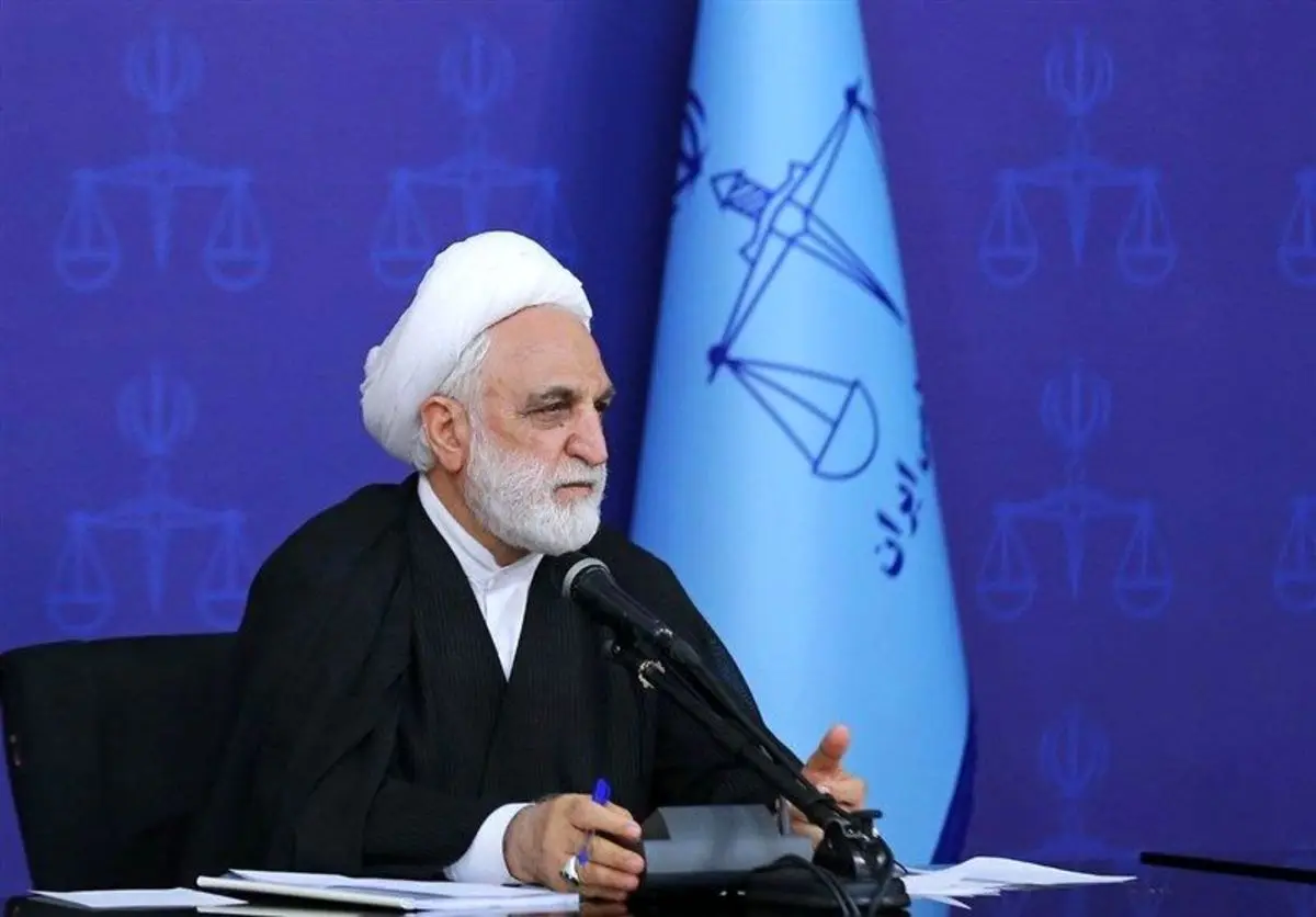 افرادی که با حمایت نظام مشهور اما با دشمن همصدا شدند مجازات می‌شوند