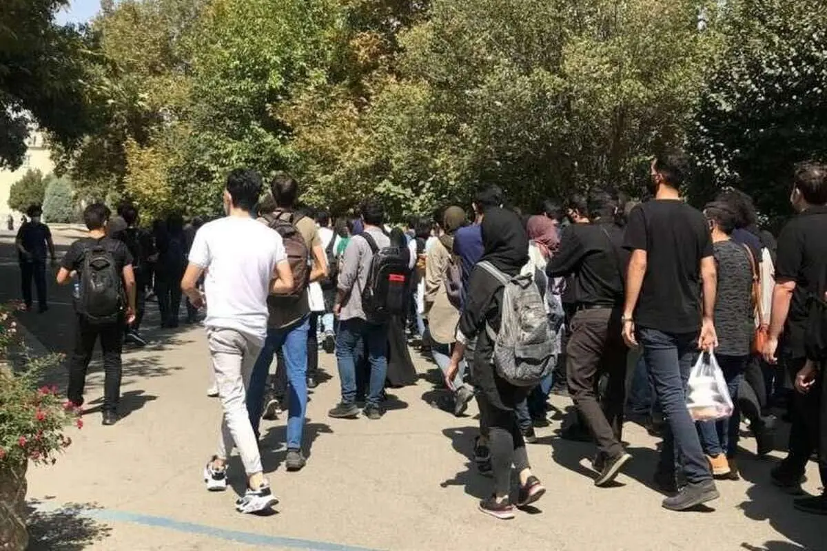 جمهوری اسلامی هشدار داد:
تصور نشود نارضایتیها تمام شده است