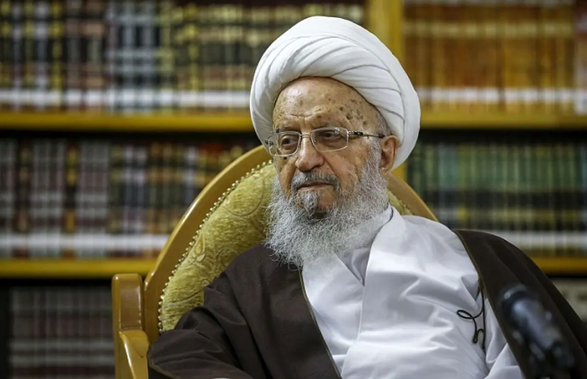 واکنش آیت‌الله مکارم به گزارش نیروی انتظامی درباره مرگ مهسا امینی