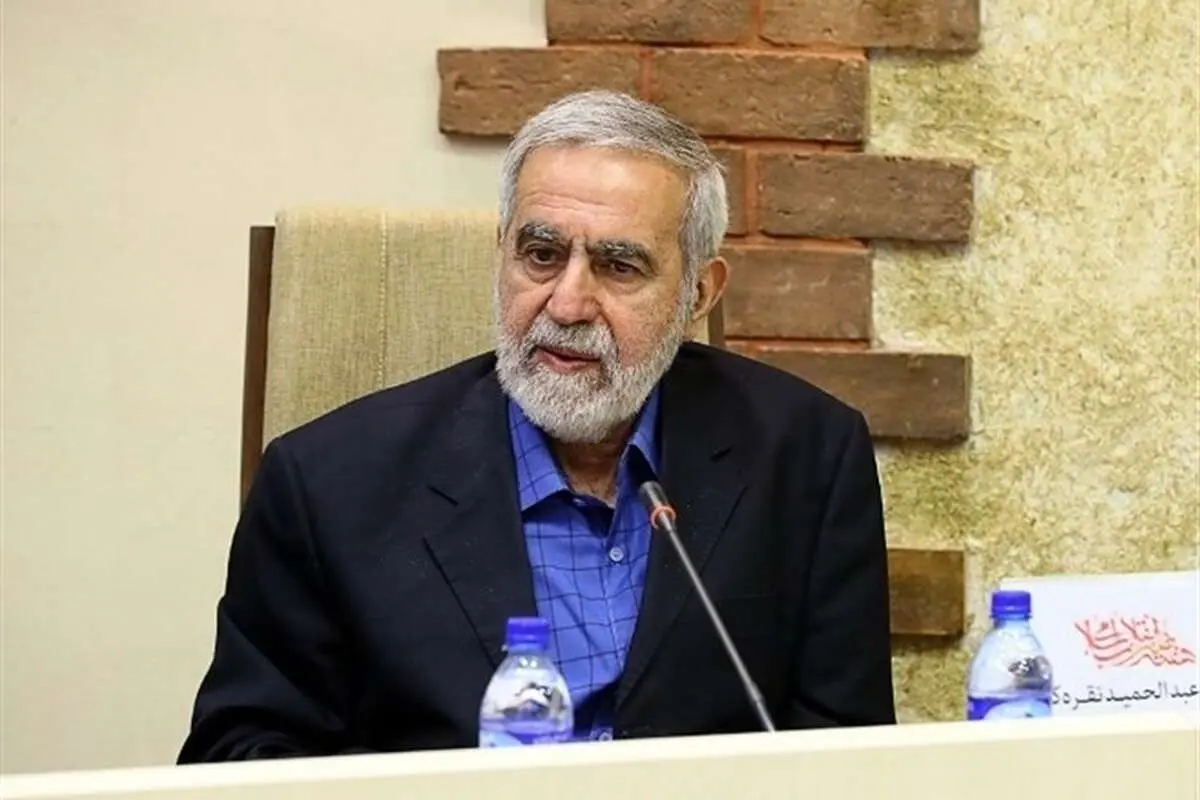 «نباید فقط بخاطر علم یک استاد او را به دانشگاه دعوت کنیم»