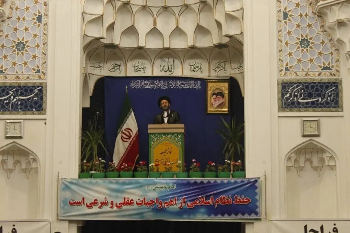امام جمعه اردبیل: نمی‌توانیم بگوییم همه مثل ما فکر کنند