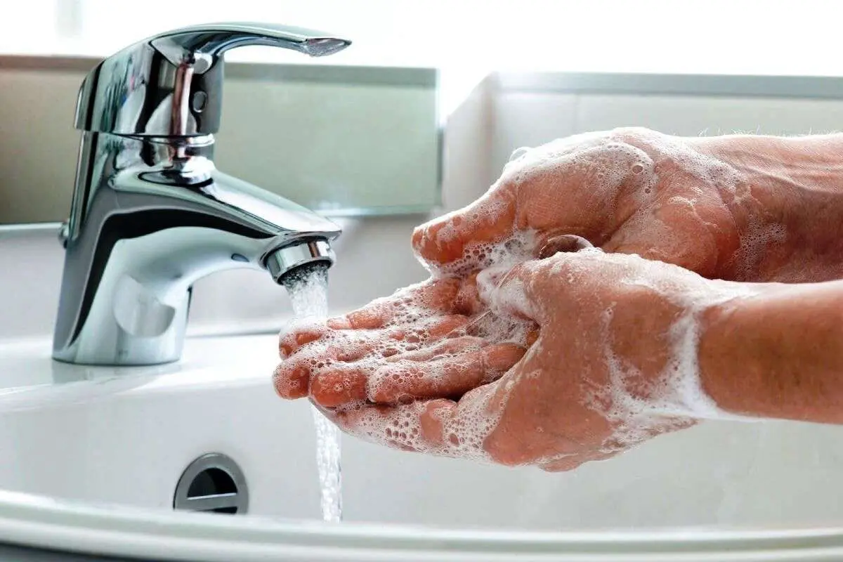 وسواس شستشو، واکاوی علل و علائم آن