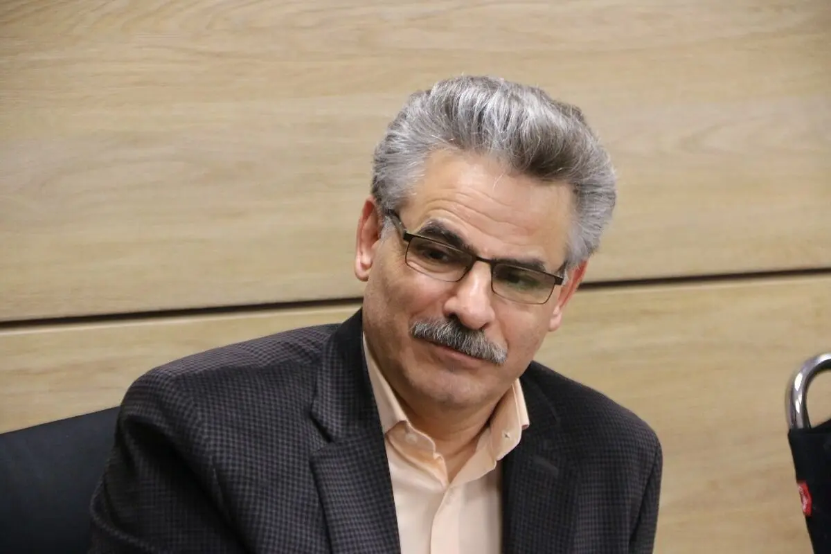 یک جامعه شناس: خشونت گفتمانی، علت بیرون آمدن این صداهاست