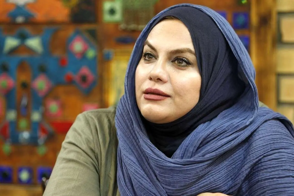 نرگس آبیار: تا دیر نشده باید صدای زنان را شنید