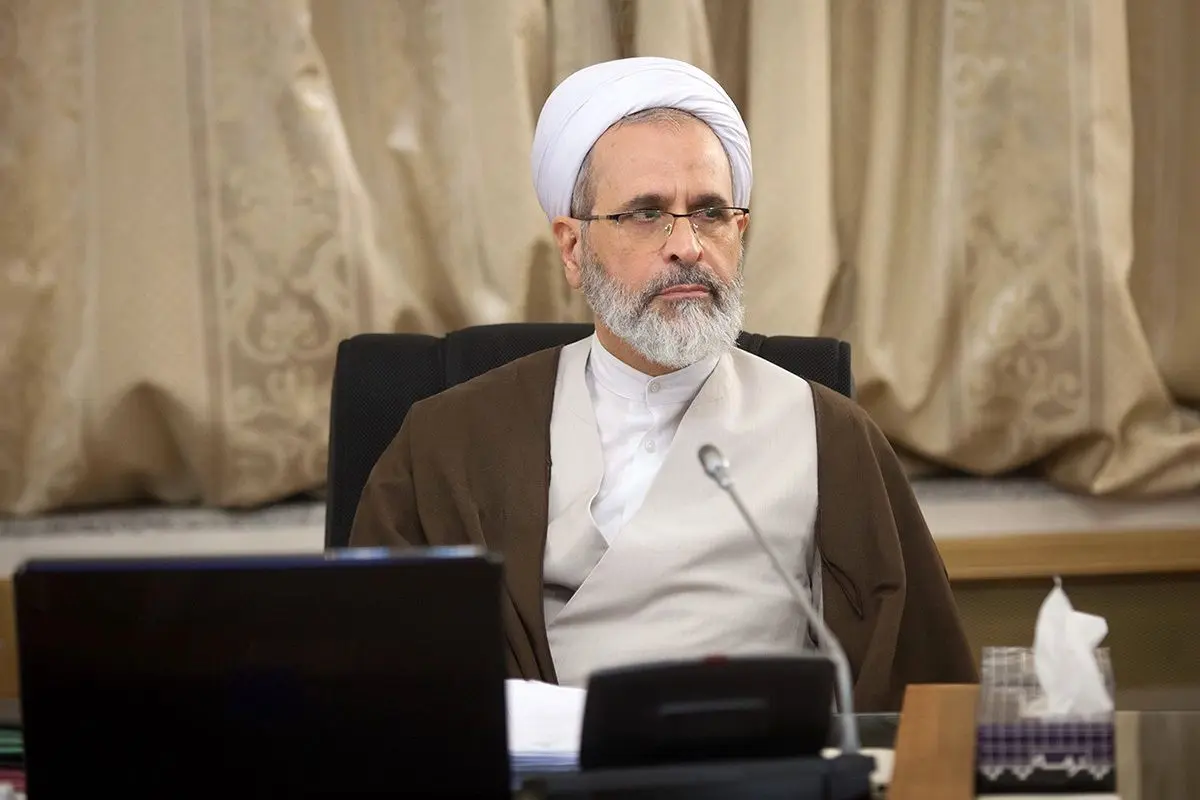آیت الله اعرافی: دنیا خیره و متحیر به پیشرفت‌های ما نگاه می‌کند