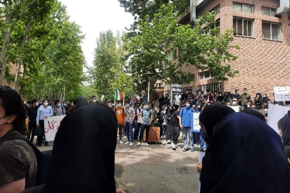 ۱۵ نفر از دانشجویان دانشگاه علامه آزاد شدند
