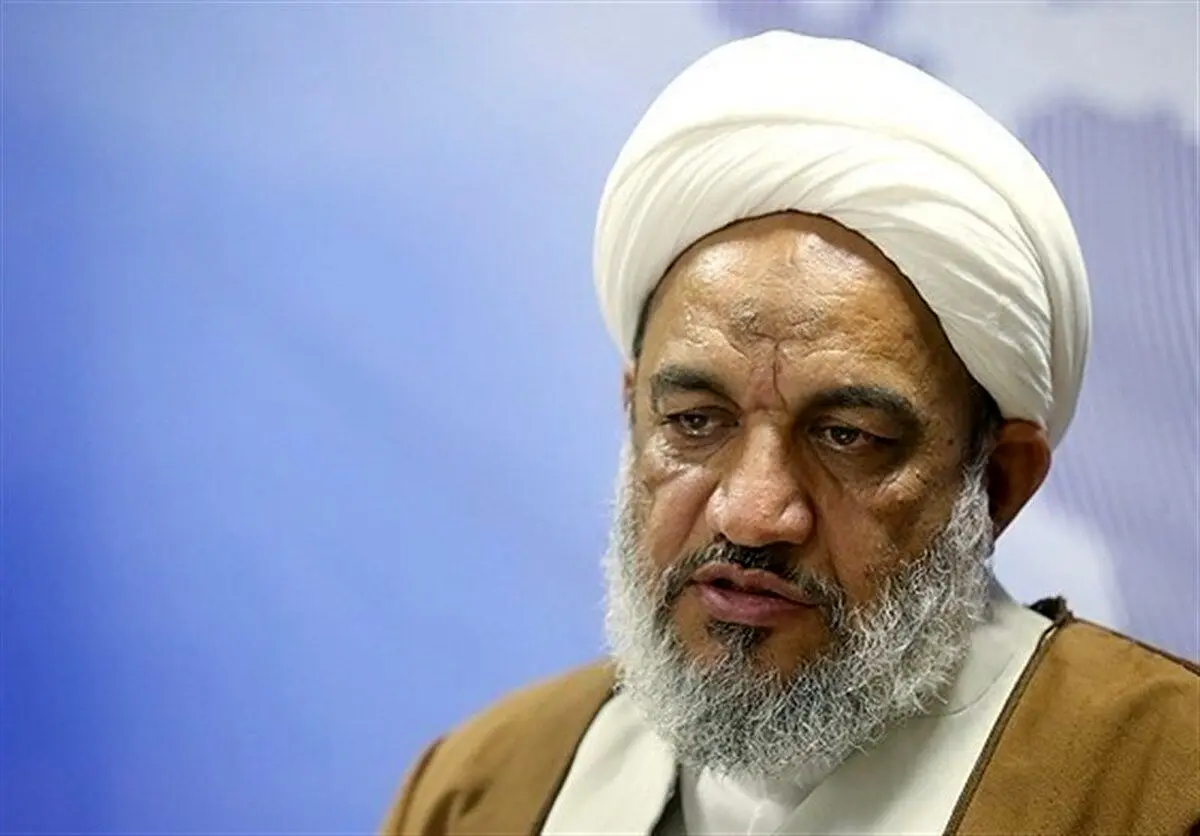 آقاتهرانی: سلبریتی‌ها و روزنامه‌های جریان غربگرا در آتش فتنه بنزین ریختند