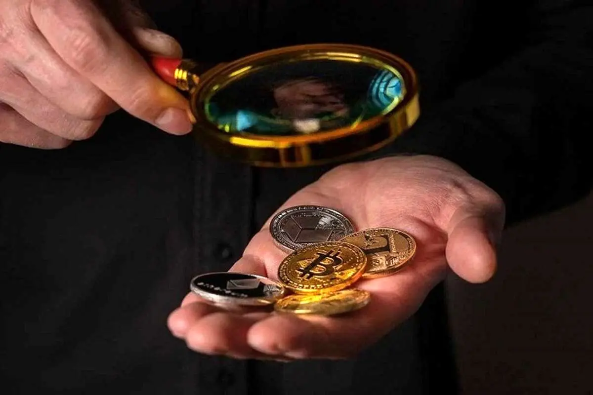 قیمتها در بازار ارز دیجیتال ۲۱ مهر؛ توقف بیتکوین، سقوط آزاد ترا