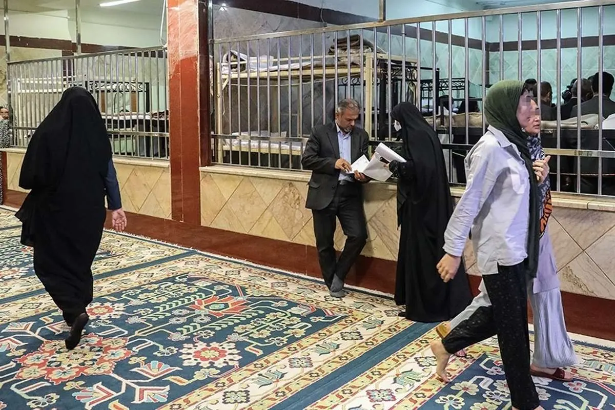 (تصاویر) زنان بازداشت شده اعتراضات در ندامتگاه زنان تهران