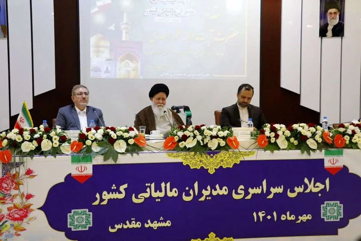 علم الهدی: پرداخت نکردن مالیات نوعی دزدی است