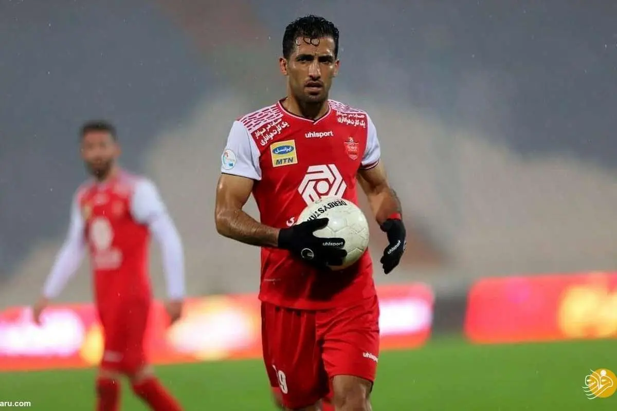 رونمایی از ستاره پرسپولیس در دیدار با تراکتور
