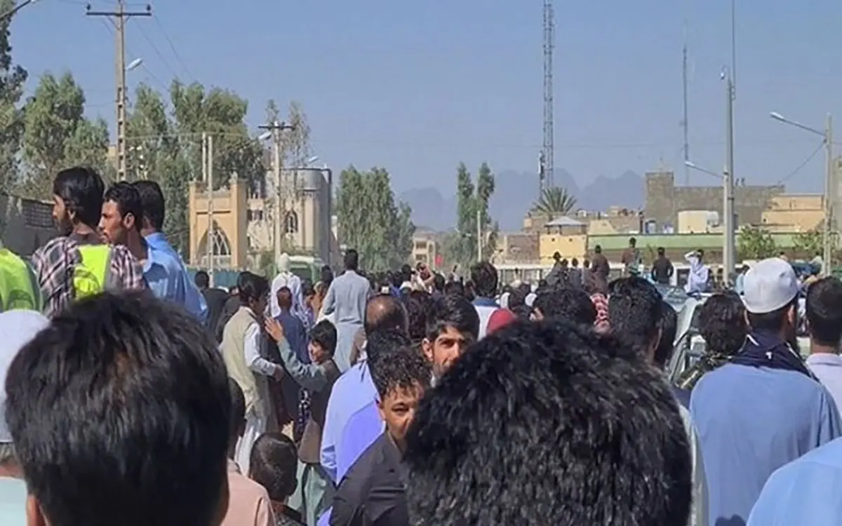 یکی از دستگیر شدگان حوادث زاهدان: یک پژو ۴۰۵ بین مردم اسلحه پخش می‌کرد