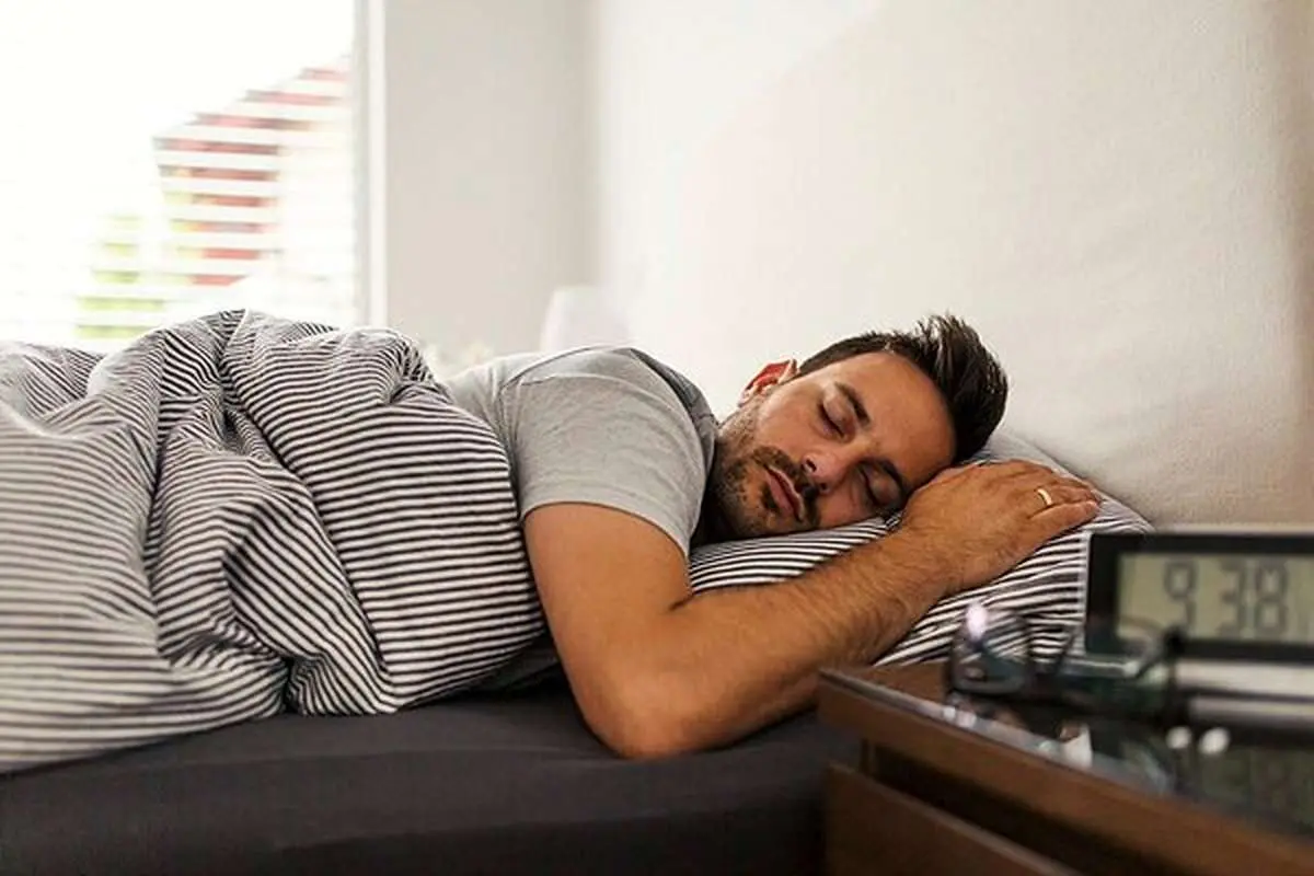 آیا تکنیک «۸-۷-۴» برای به خواب رفتن موثر است؟