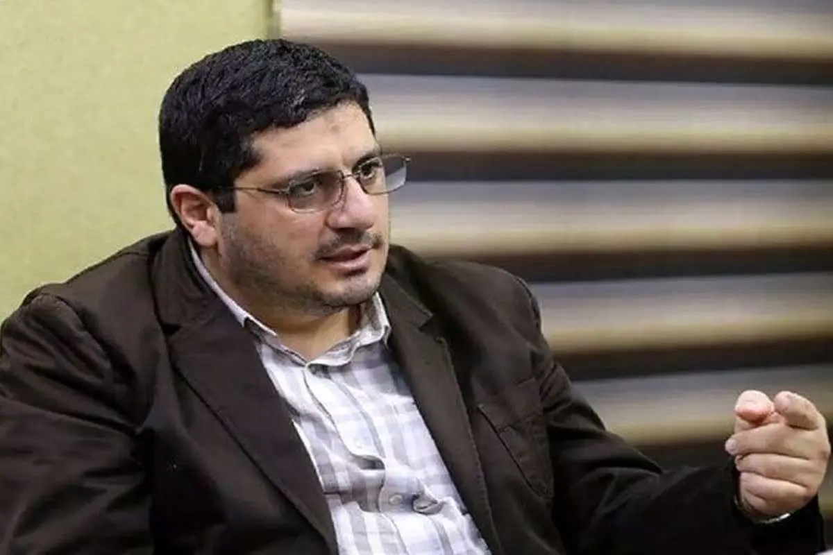 کارشناس صداوسیما: مادر فیلتر میکند و پسر ویپیان میفروشد، خجالت بکشید و یک نفر استعفا دهد