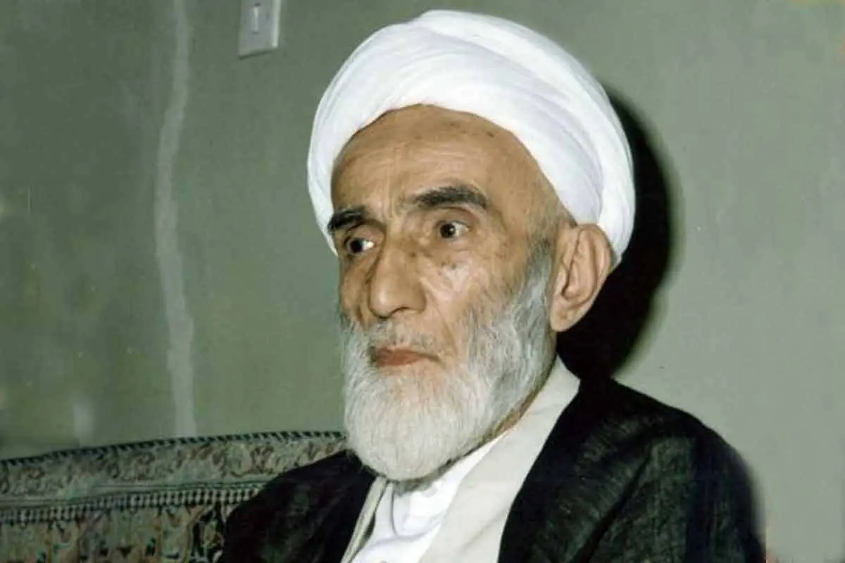 برخورد مرحوم حجت‌الاسلام فلسفی با فردی که برای حجاب به یک زن تذکر داد و آن زن چادرش را برداشت