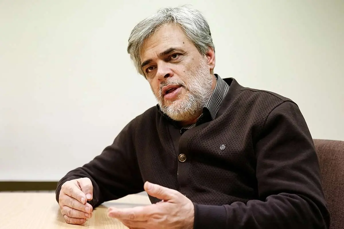 محمد مهاجری: آقای قالیباف طوری حرف میزند که انگار از کره مریخ آمده