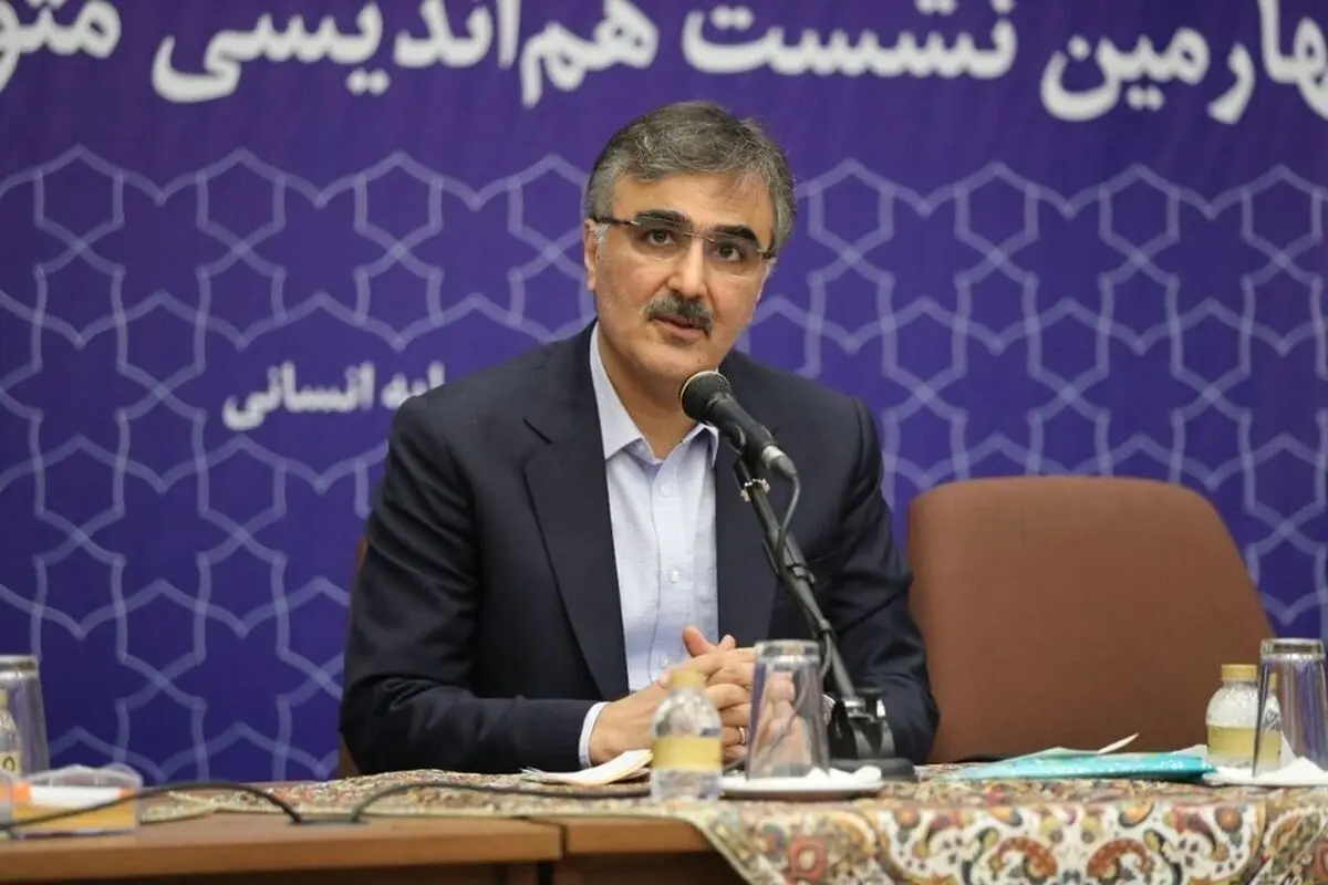 رئیس شورای هماهنگی بانک‌ها: جلوی تسهیلات خرد گرفته نشده است