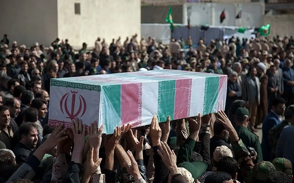 تسنیم: دو بسیجی مدافع امنیت در قشم و قم به شهادت رسیدند