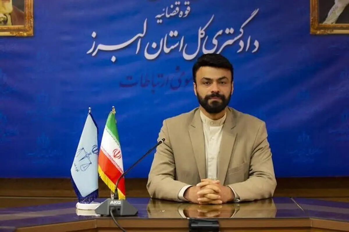 «قاتل چهار عضو خانواده فردیسی فراری است»