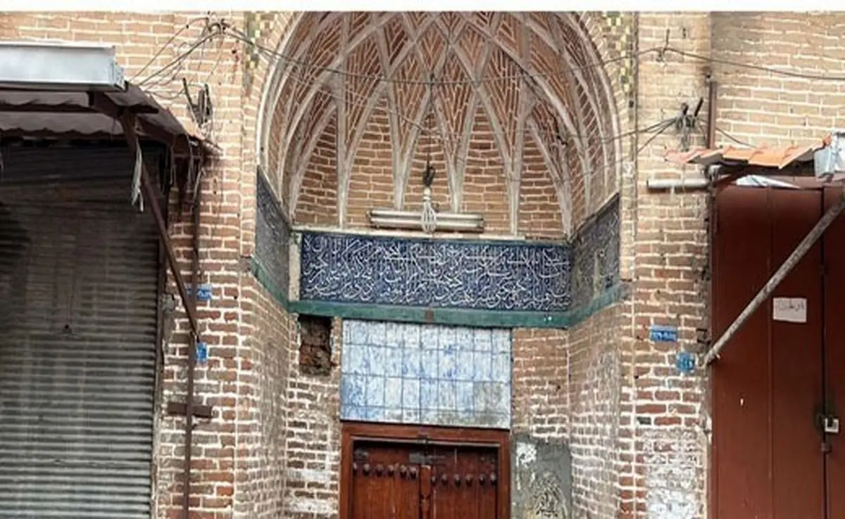 (تصاویر) سرقت کتیبه تاریخی مسجد جامع بابل