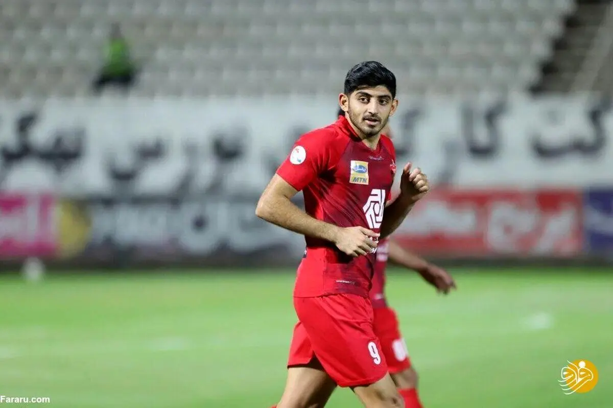 خطر نیمکت‌نشینی در انتظار پنالتی‌زن جنجالی پرسپولیس