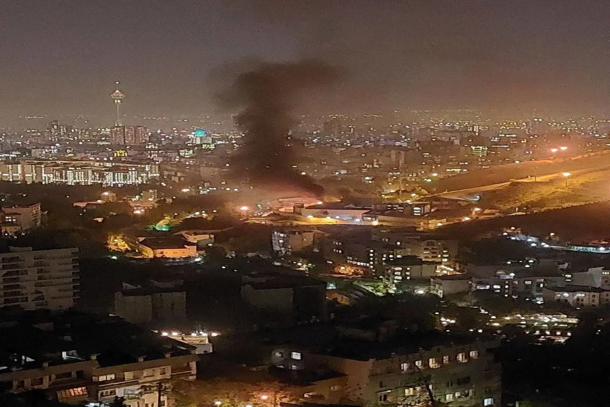 ۸ نفر در حادثه آتش‌سوزی زندان اوین مصدوم شدند