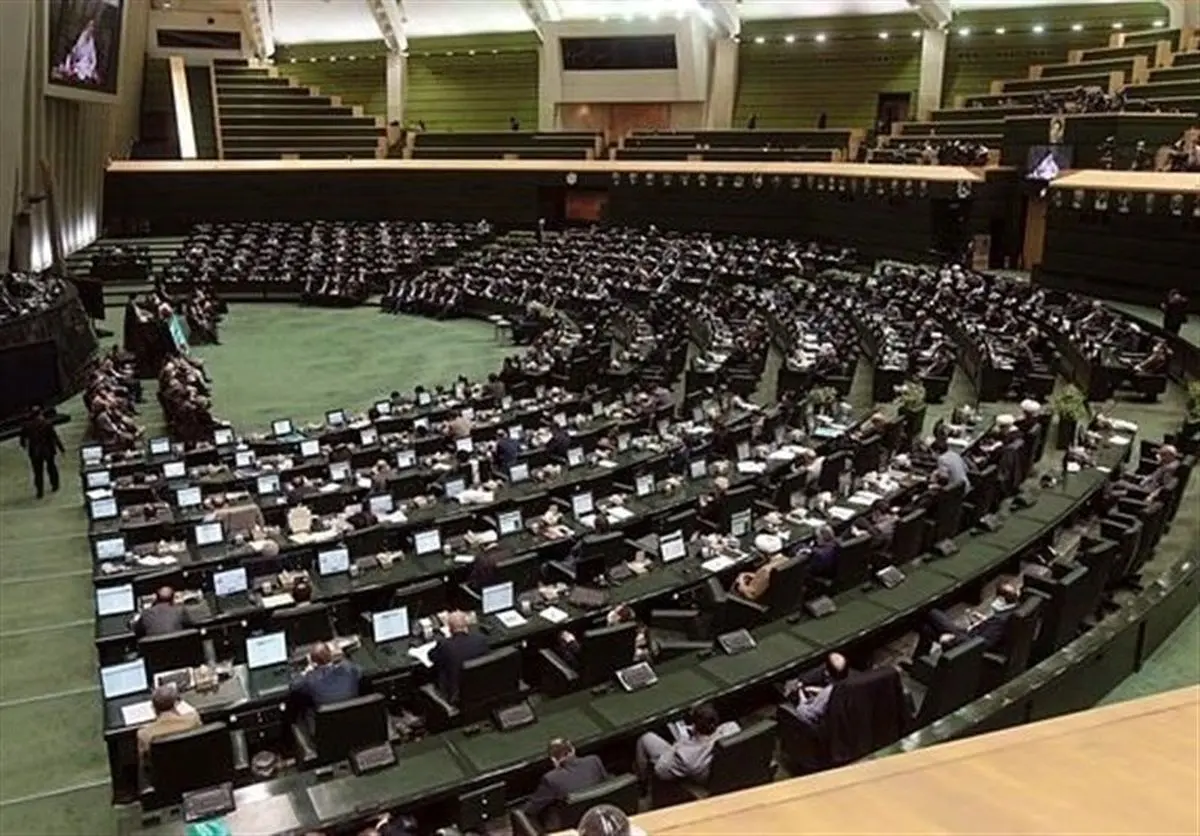 شکایت نیروی انتظامی از نمایندگان خلاف قانون است