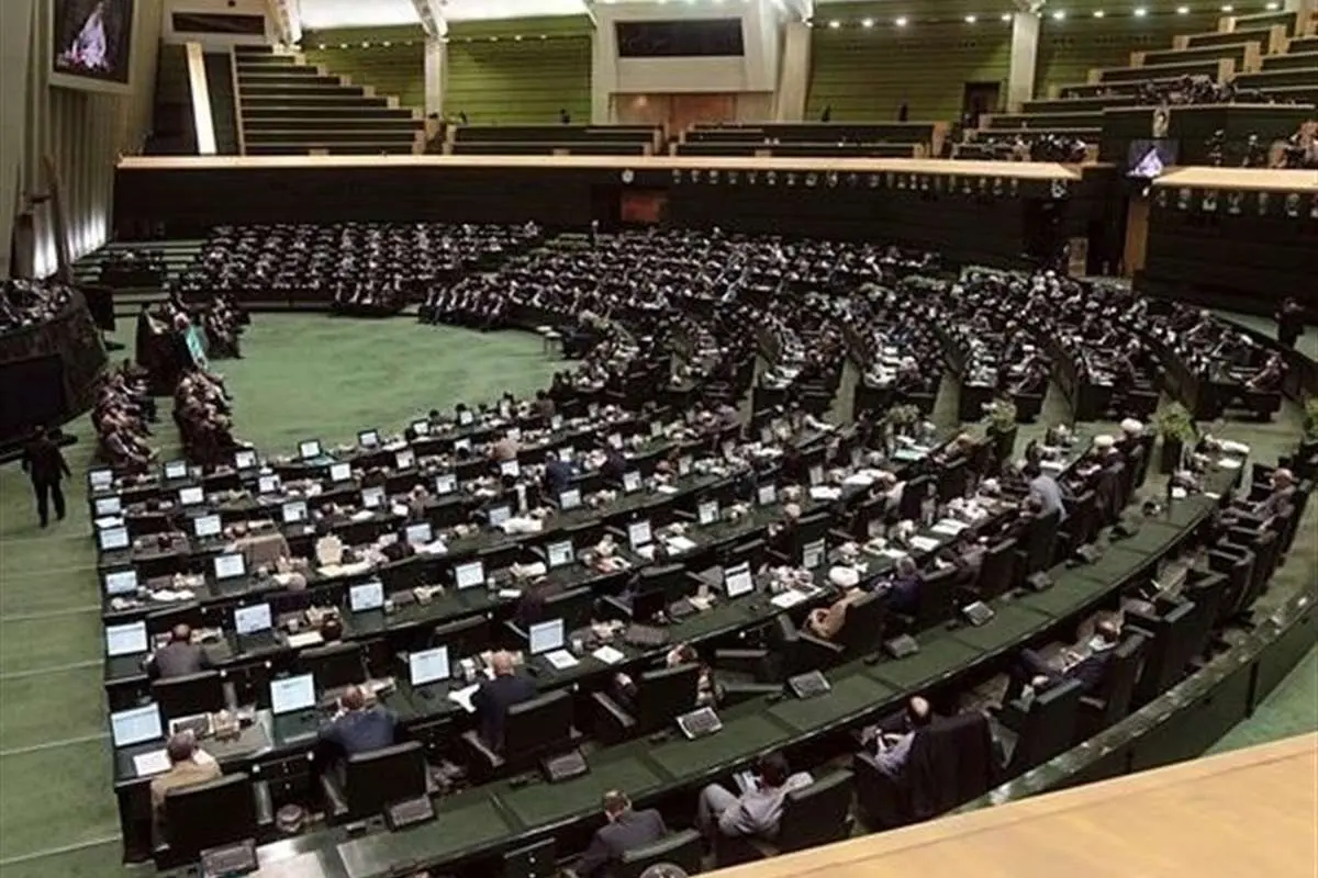 شکایت نیروی انتظامی از نمایندگان خلاف قانون است