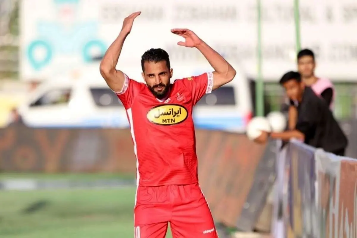 جدایی مهاجم پرسپولیس در نیمفصل؟