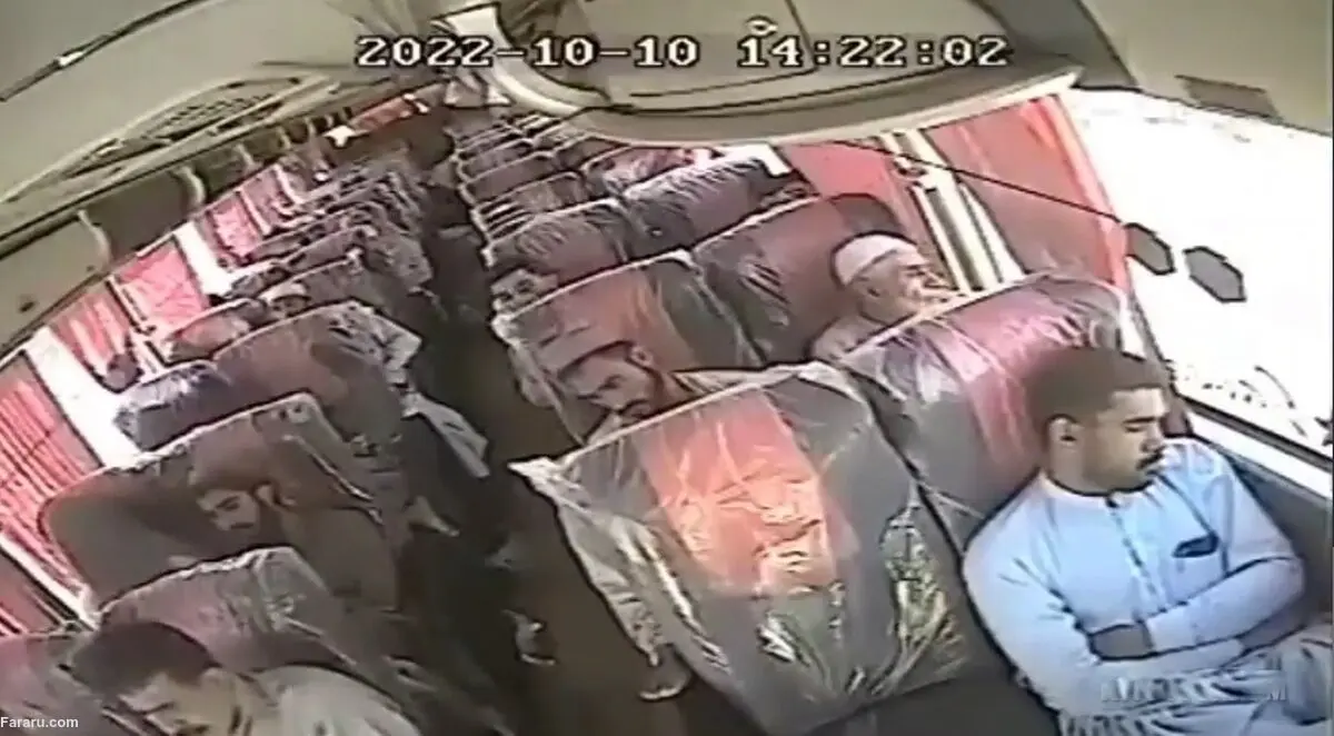 (ویدئو) حادثه وحشتناک برای یک اتوبوس؛ وقتی مسافران خواب بودند